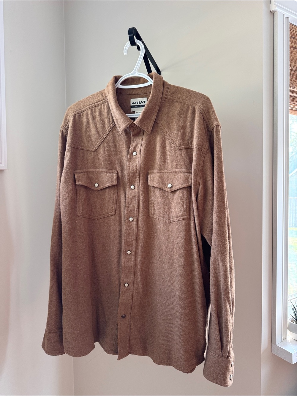 Ariat Hyde Retro Fit Snap Long Sleeve Western Shirt - Men’s Size XL